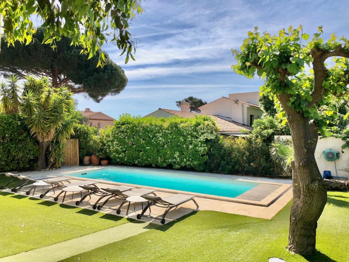 Villa Montfleuri, Vieille Ville A Pieds, Vue Mer, Piscine, 8 Pers Sainte-Maxime Kültér fotó